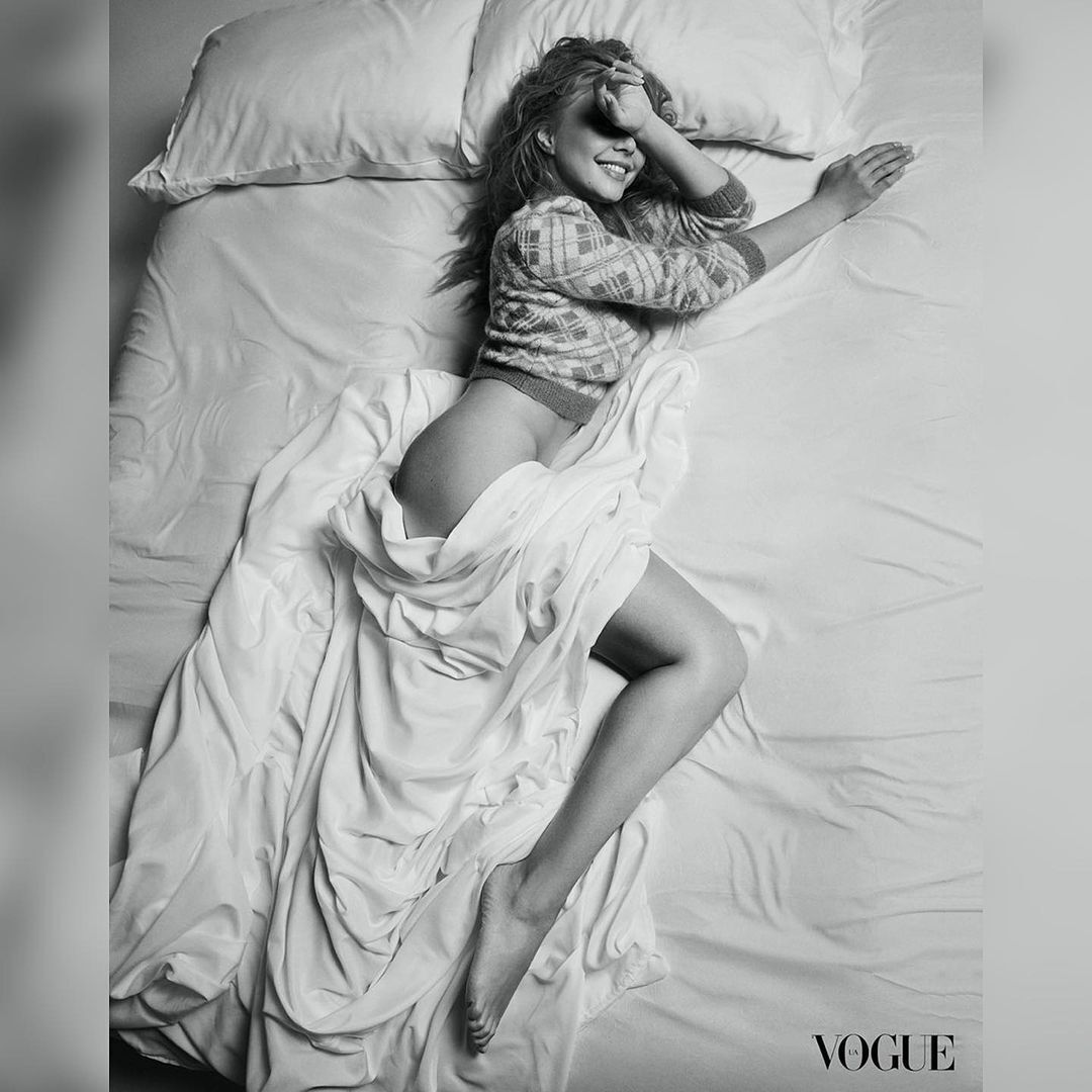 Тіна Кароль у провокаційній фотосесії для Vogue