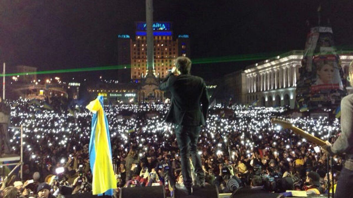 Поэтесса Майдана: всю романтику и нашу наивность смыло кровью первого погибшего