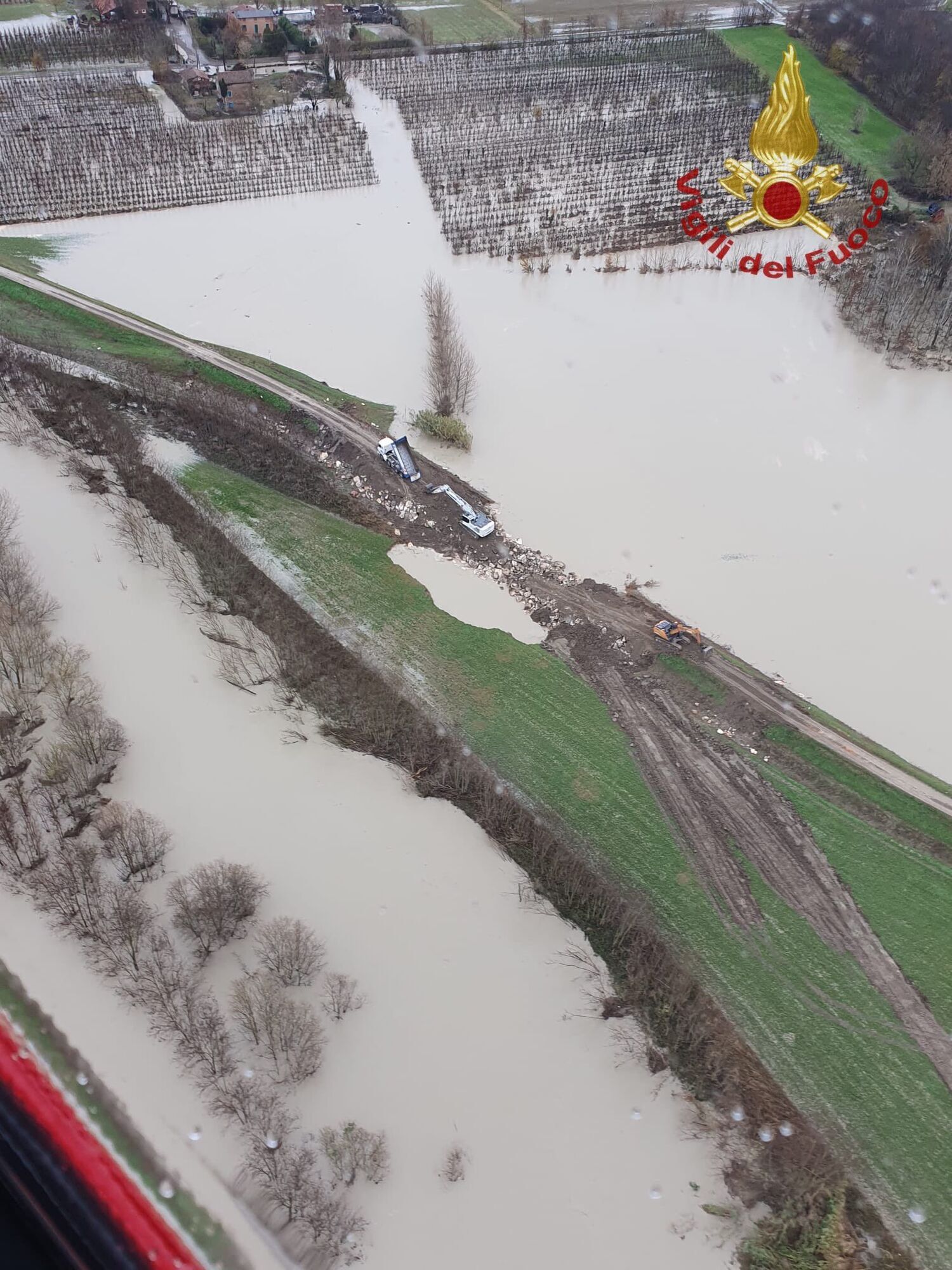 Та ж ділянка після того, як вода трохи спала