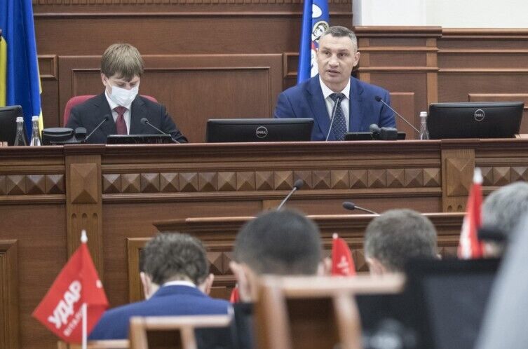 Городу нужно воплощать важные проекты, которые начали в столице и новые, которые запланировали, – Кличко