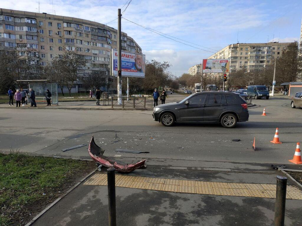в Одессе произошло ДТП с участием автомобиля "скорой"