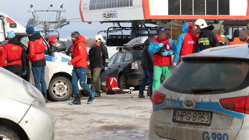 Ураган обвалив дах на голови людей