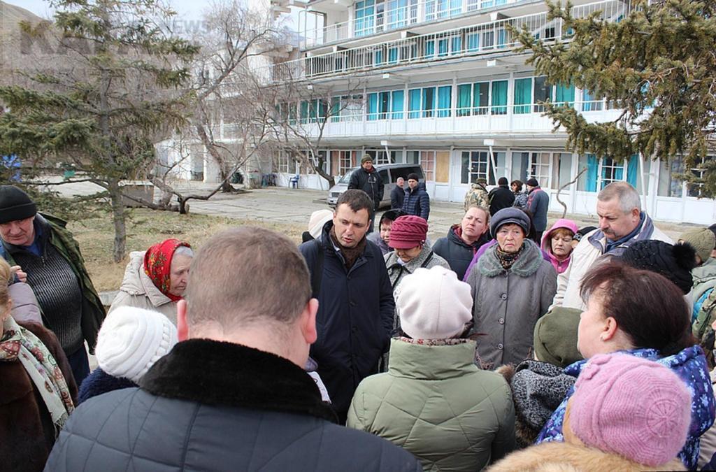 "Пляжу немає, але ви тримайтеся": в жителів Криму забирають іще одне місце відпочинку