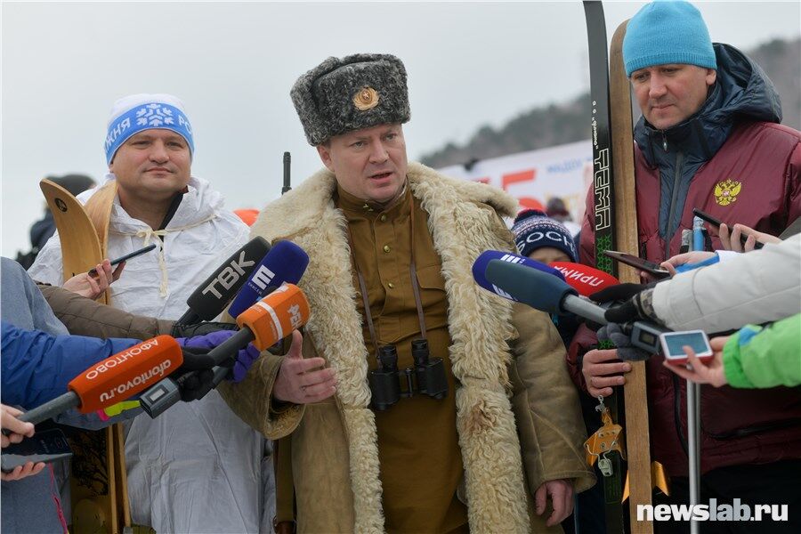 Ретро-забег "Лыжный батальон Победы" в Красноярске (Россия)