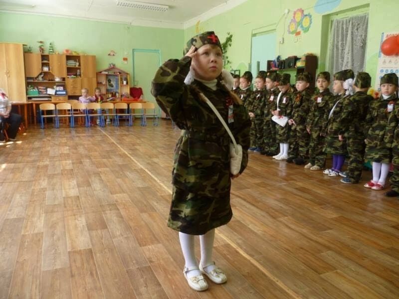 Военная подготовка детей в РФ