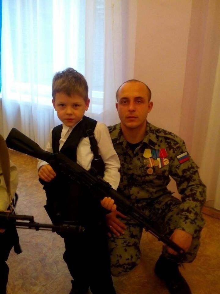 Військова підготовка дітей в РФ