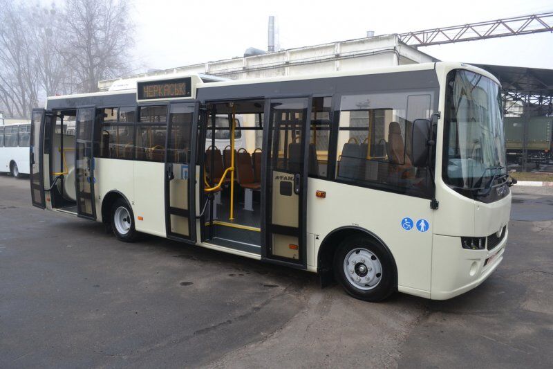 Городской малый автобус А092Н6 производства компании "Черкасский автобус"