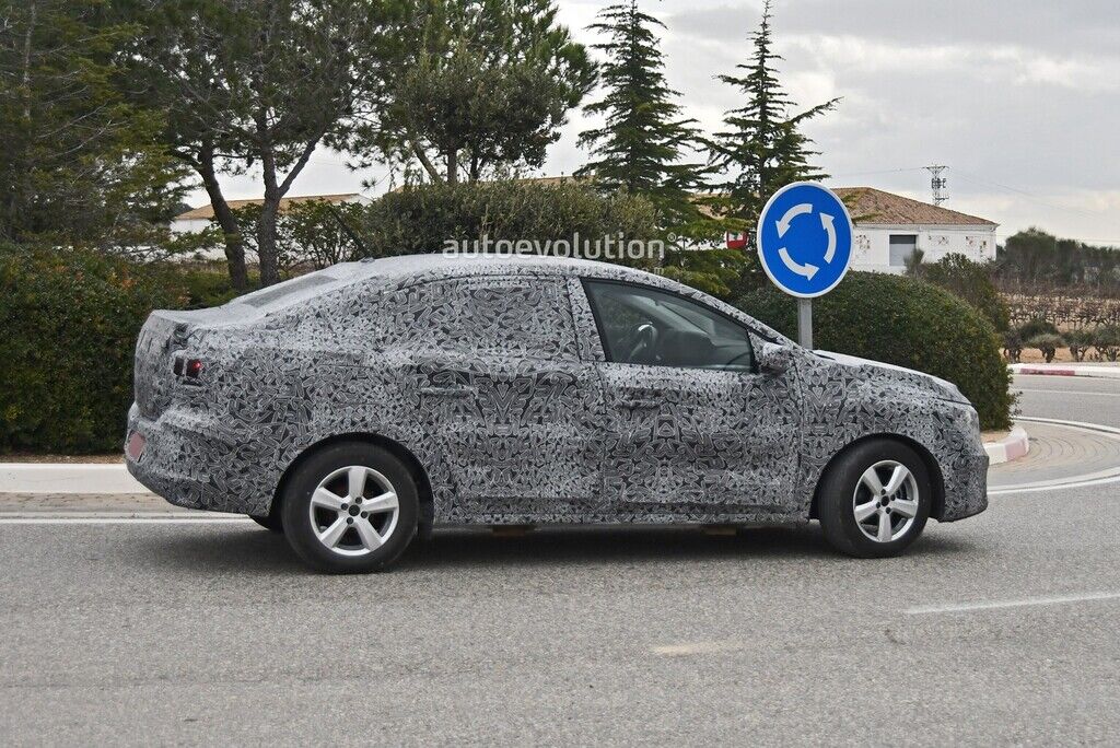 Renault Logan 2021