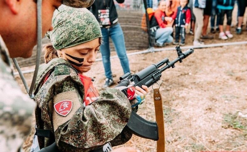 Военная подготовка детей в аннексированном Крыму