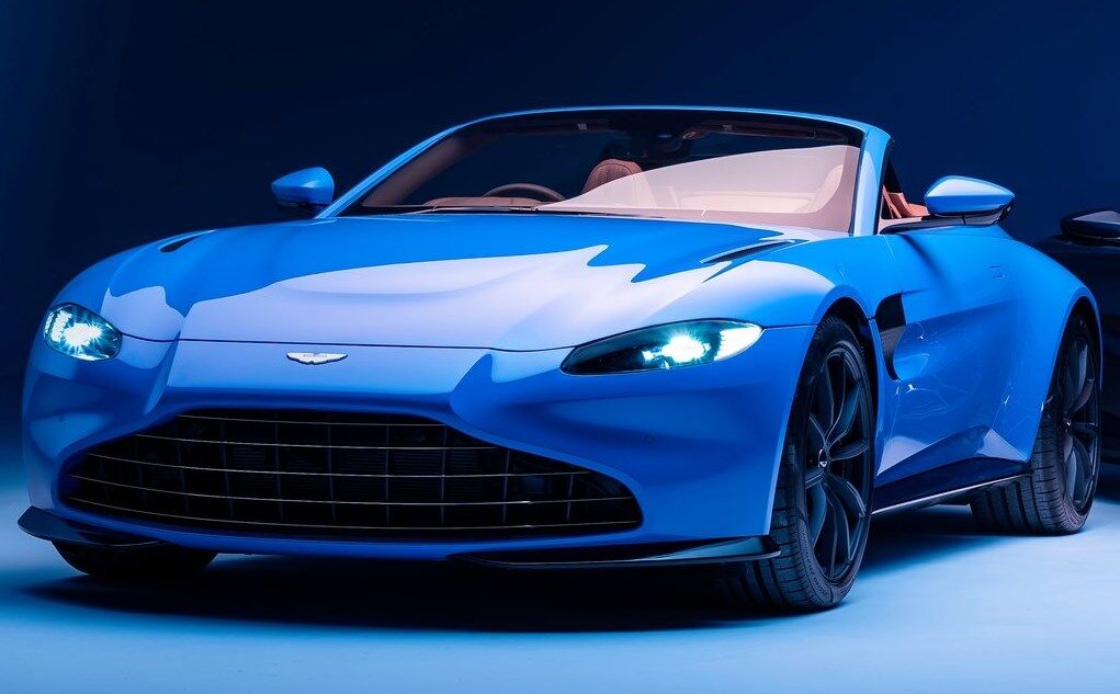 На данный момент Aston Martin Vantage Roadster – новейшая модель компании