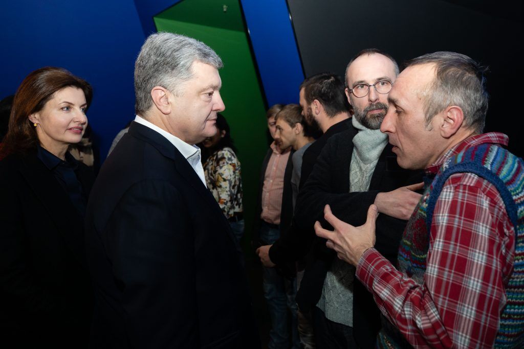 Такие не сдают Родину: Порошенко поделился впечатлениями от "Наших котиков"
