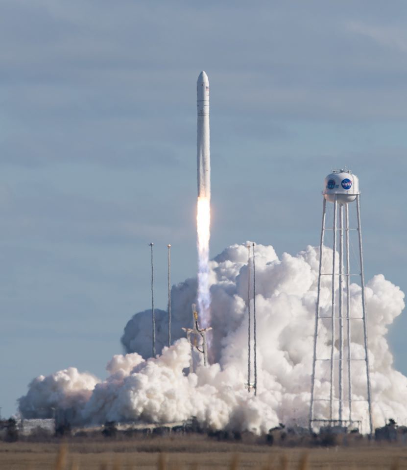 В США запустили ракету-носитель разработанную в Днепре. Фото