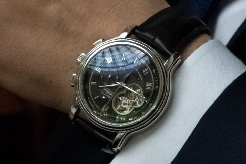 Разумков пришел в Раду с часами за 2 тысячи долларов. Фотофакт