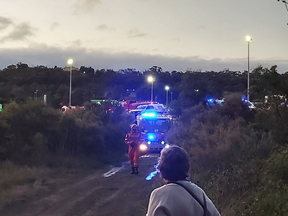 В Австралии поезд с 200 пассажирами сошел с рельсов: есть погибшие. Фото с места события