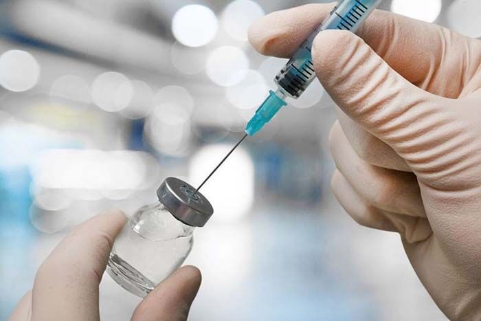 Вакцинация взрослых жителей Днепра