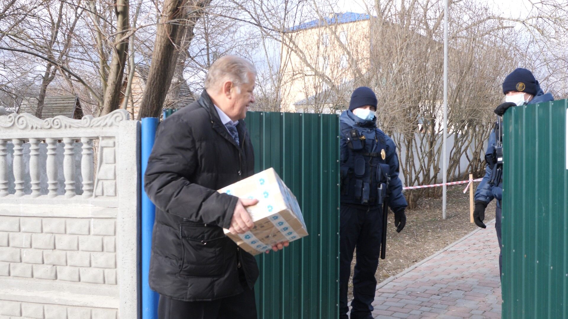 В Новые Санжары доставили крупную партию противовирусных препаратов для профилактики