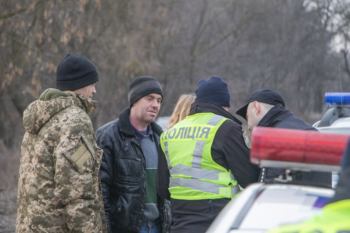 В Киеве мужчину забили до смерти на берегу озера