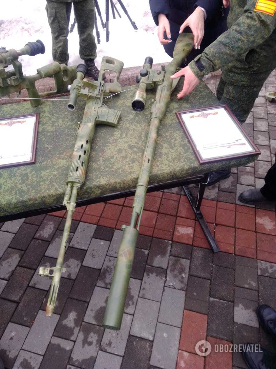 На Донбасі терористи організували "виставку" озброєння