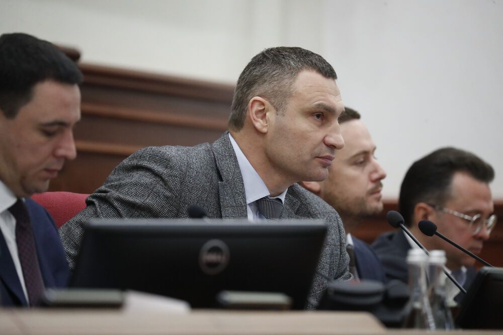 Кличко: в Киеве необходимо возобновить приватизацию городских объектов