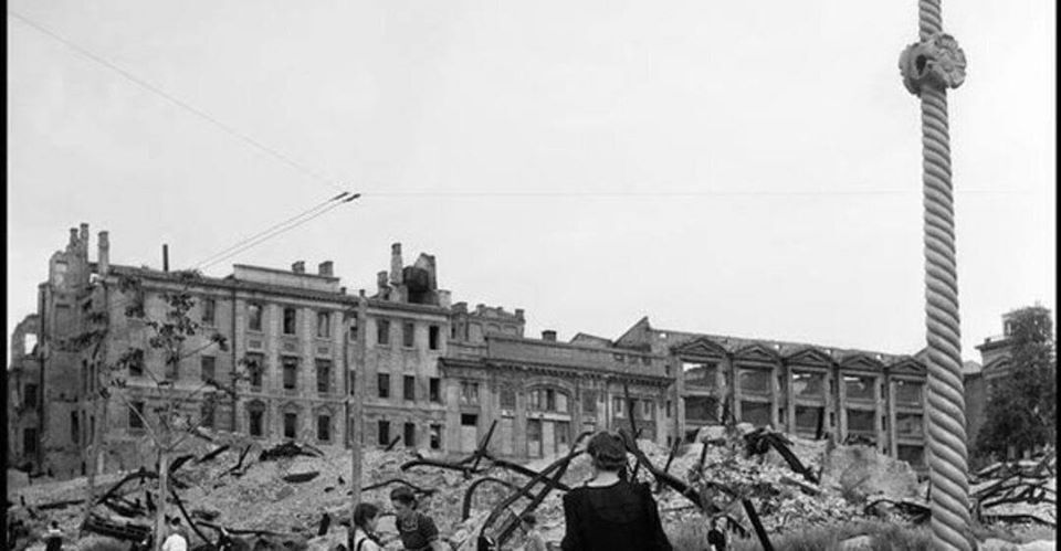 Послевоенный Киев