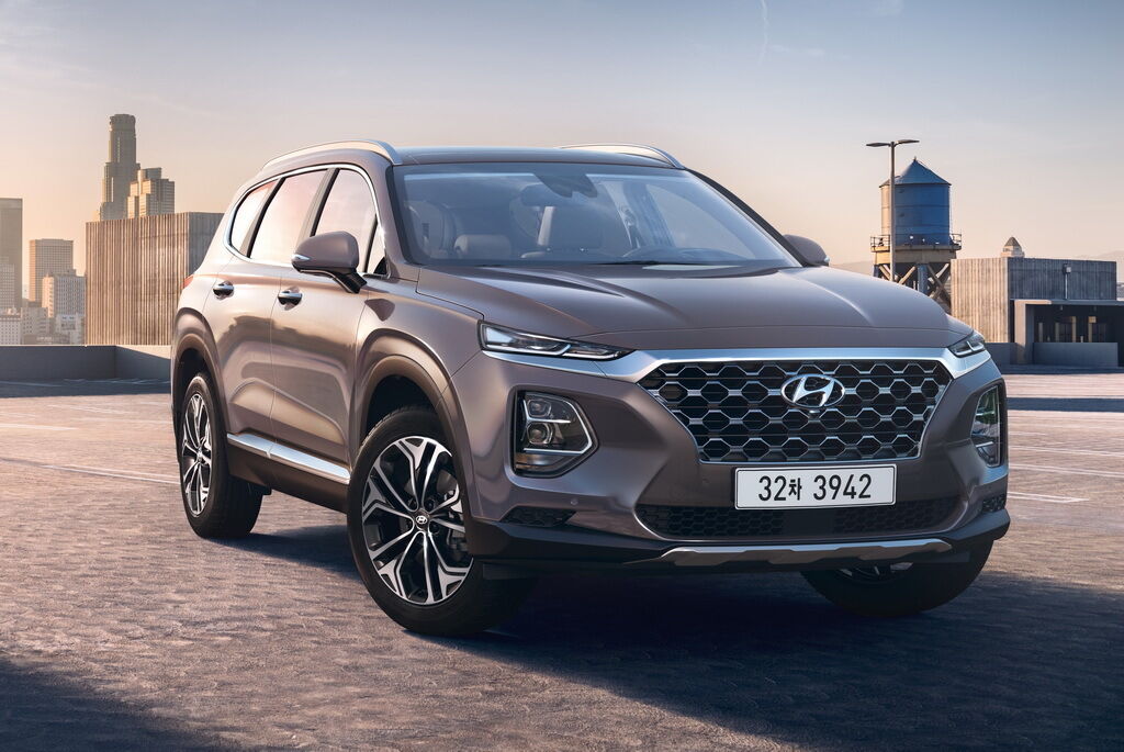 Предположительно пикап будет построен на базе популярного кроссовера Hyundai Santa Fe