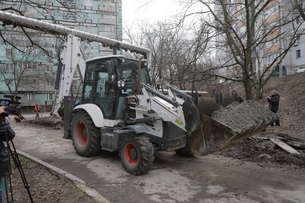 У Дніпрі відремонтують дороги, які "простоювали" десятиріччями