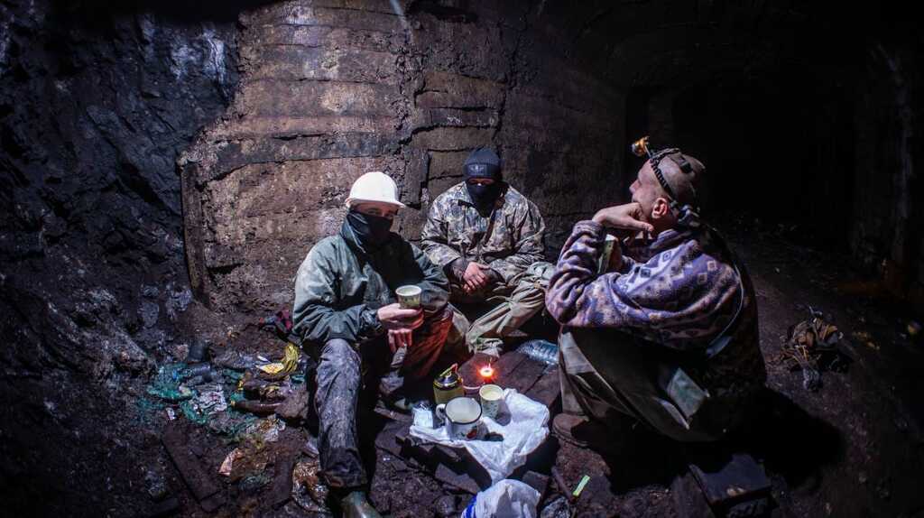 В одном из спусков