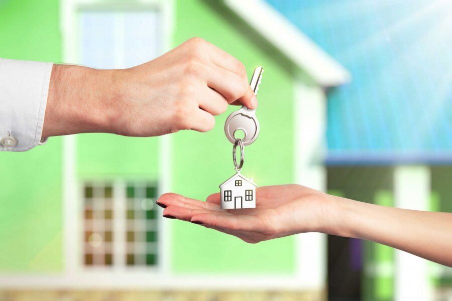 Іпотека в Україні стане доступнішою: коли і на скільки подешевшають кредити