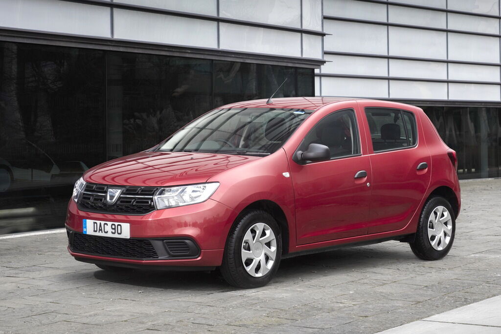 У Європі Renault Sandero продається під брендом Dacia