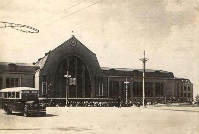 Вокзал Киева в 1935 году
