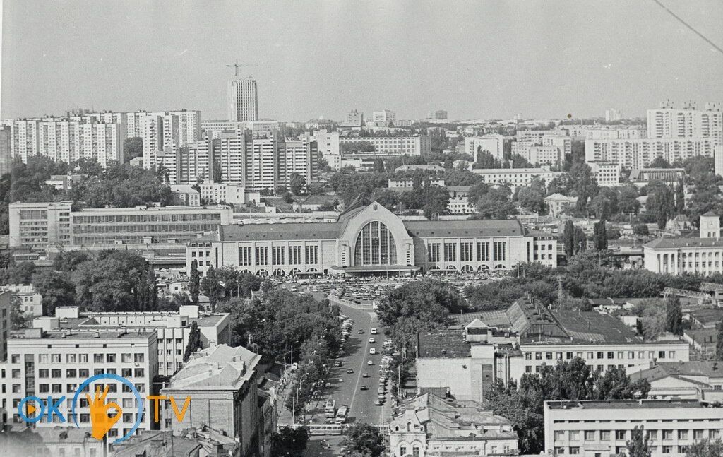 Вокзал Киева в 1989 году