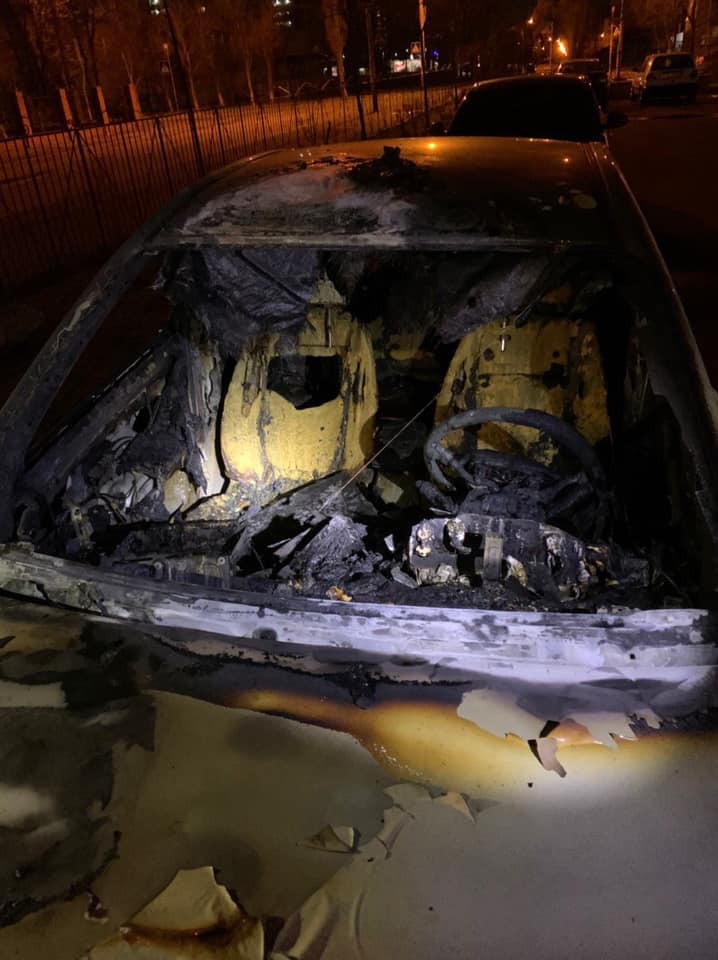 Откровенный террор: сегодня сожгли мою машину