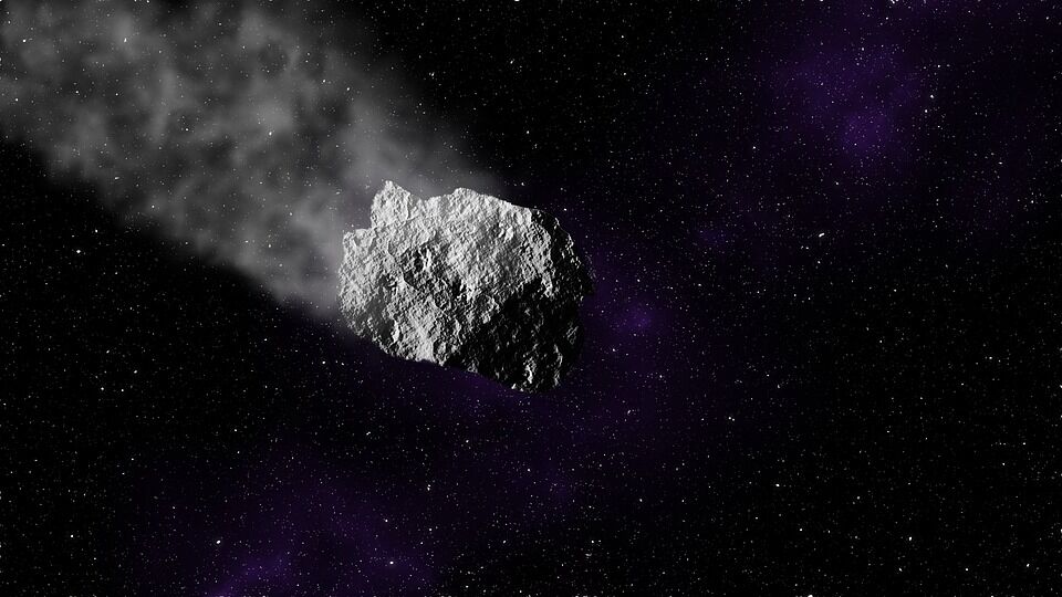 Чем опасен астероид Апофис: когда он долетит до Земли и что может произойти