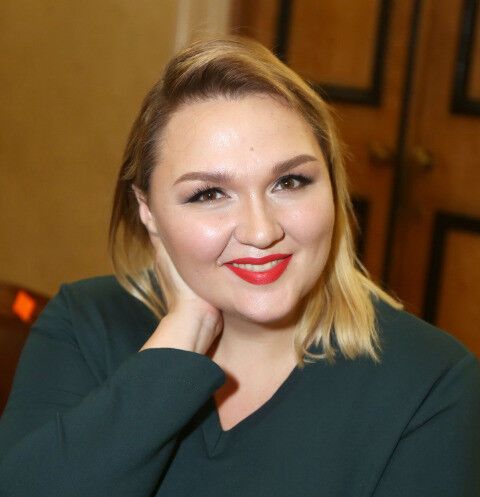 Надія Ангарська до схуднення