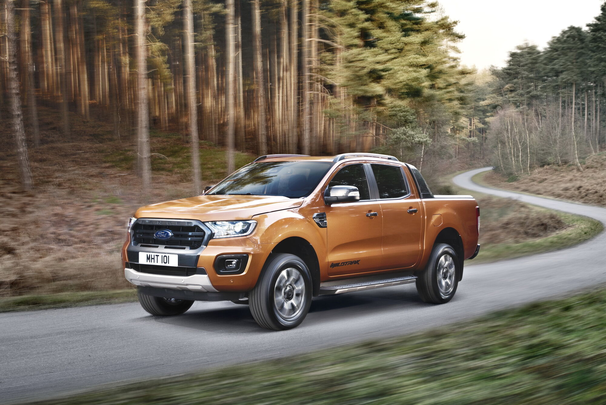 Ford Ranger в 2020 году вышел на первое место в Украине по продажам в сегменте пикапов