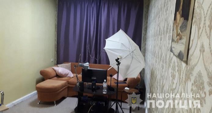 У Дніпрі поліцейські накрили три борделі