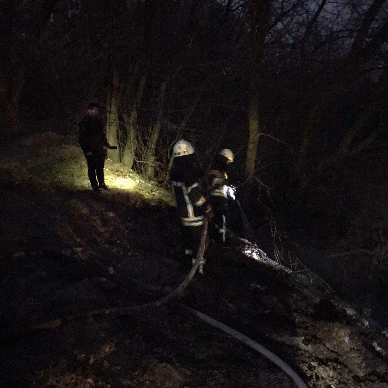 Пожар в Киеве сейчас попал на фото и видео