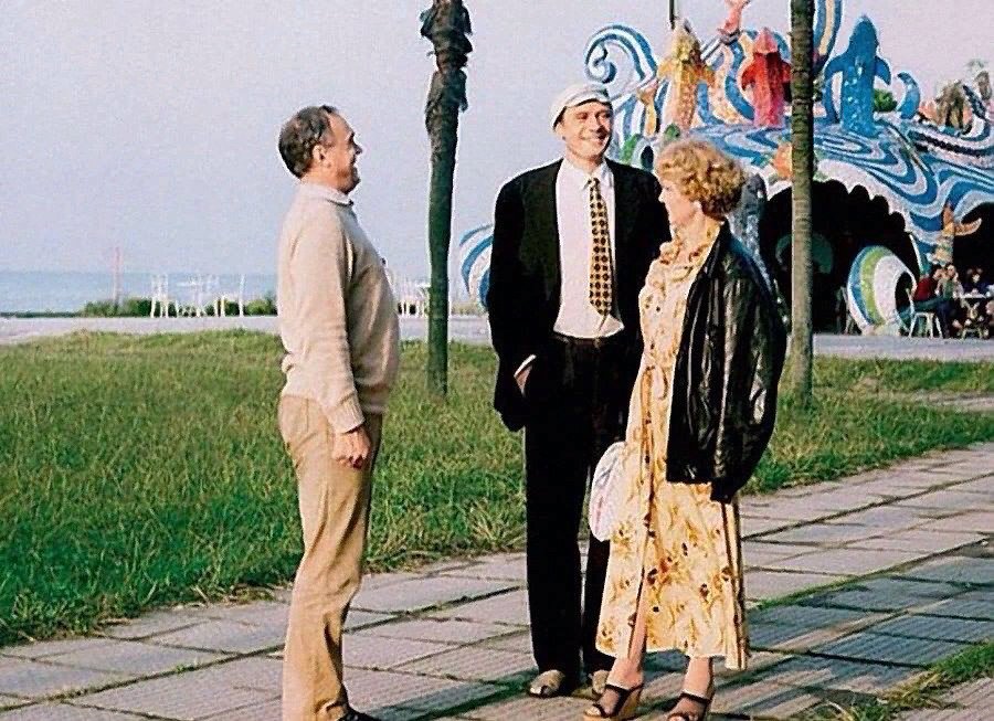 Фото со съемок "курортной части" комедии