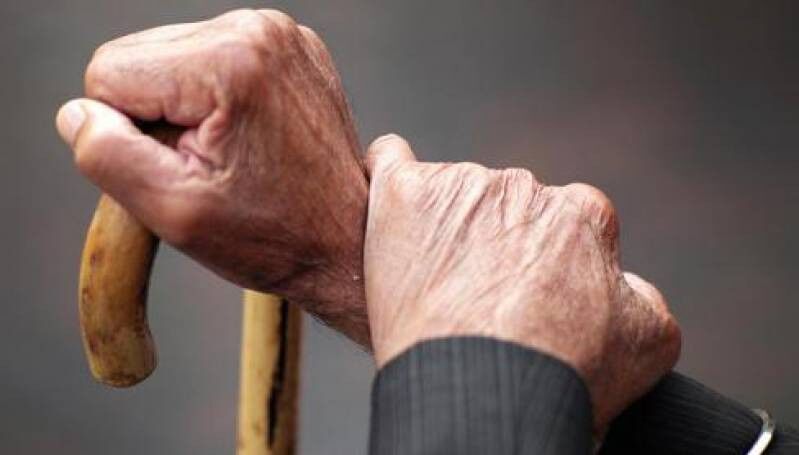 В Днепре агрессивные водители маршруток нагло выгоняют пенсионеров