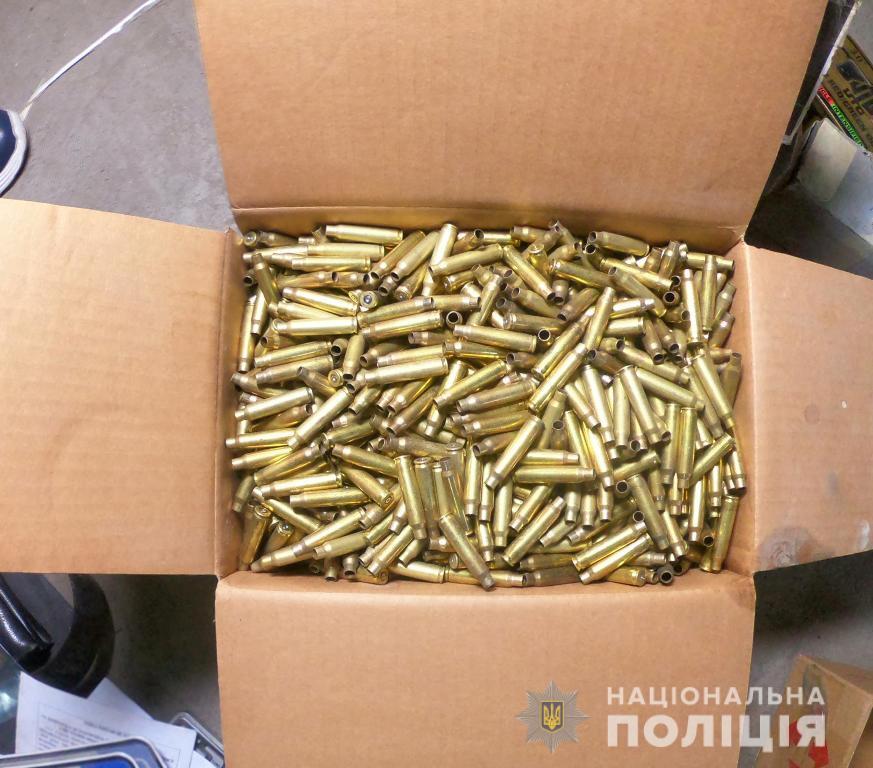 На Одещині у чоловіка знайшли арсенал зброї на міні-армію