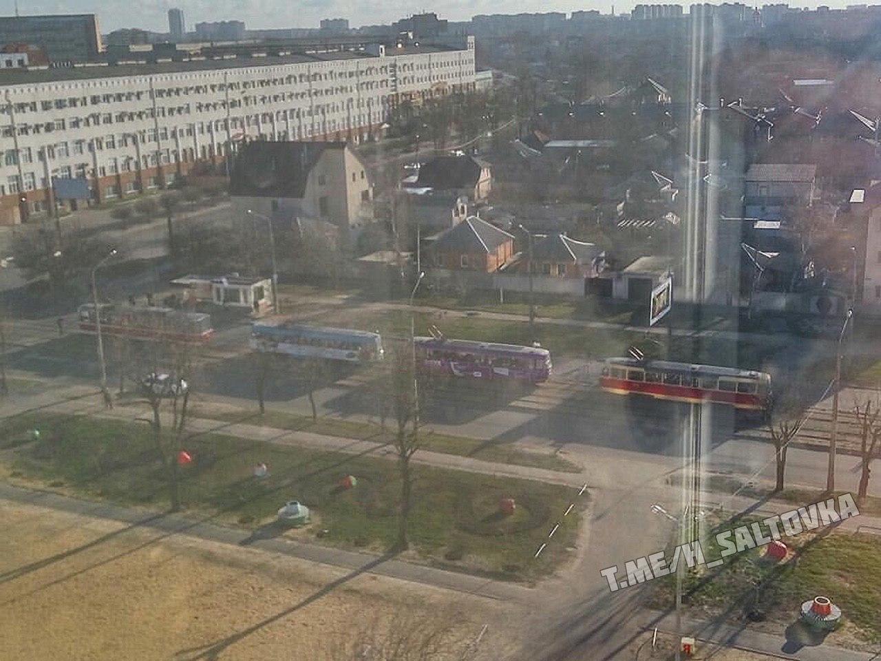 В Харькове из-за карантина устроили бунт и разбили трамвай