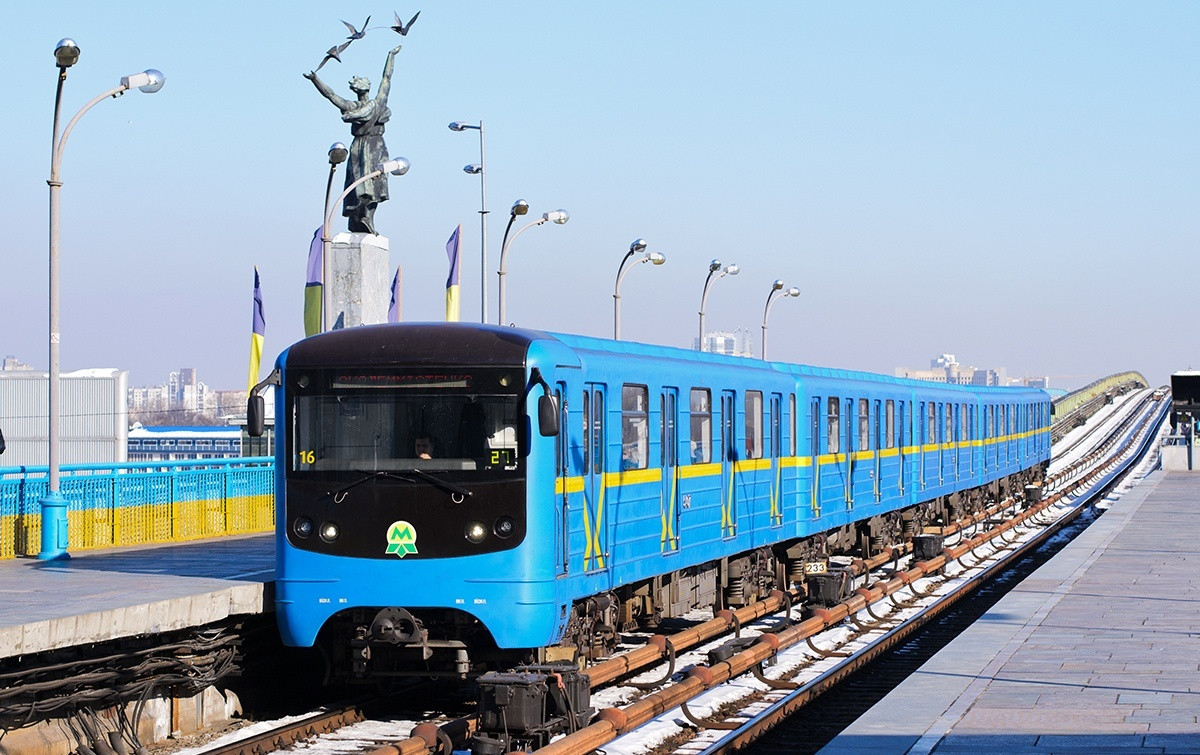 Станція "Дніпро" в Києві – дуже унікальна