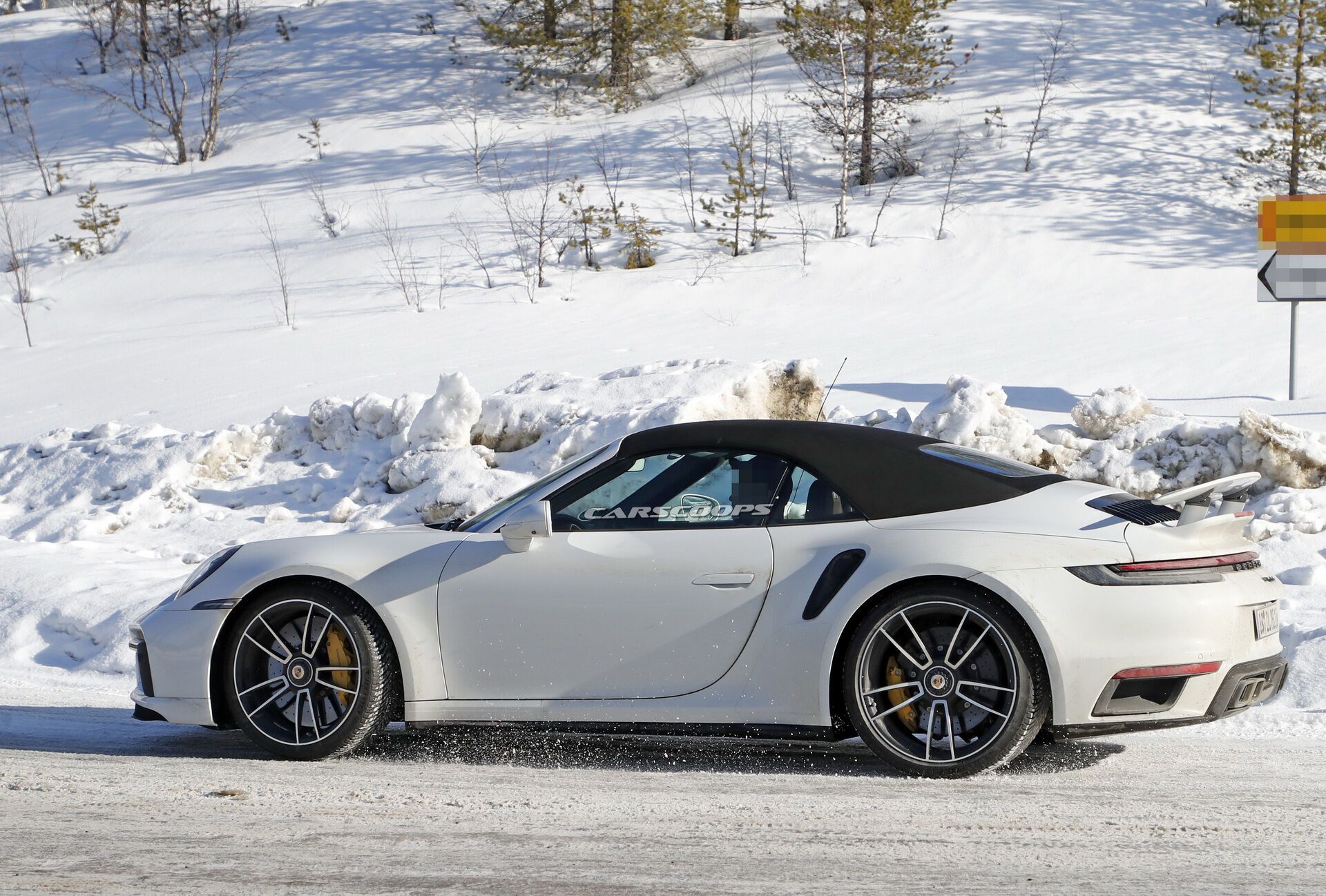 2021 Porsche 911 Turbo S Cabrio