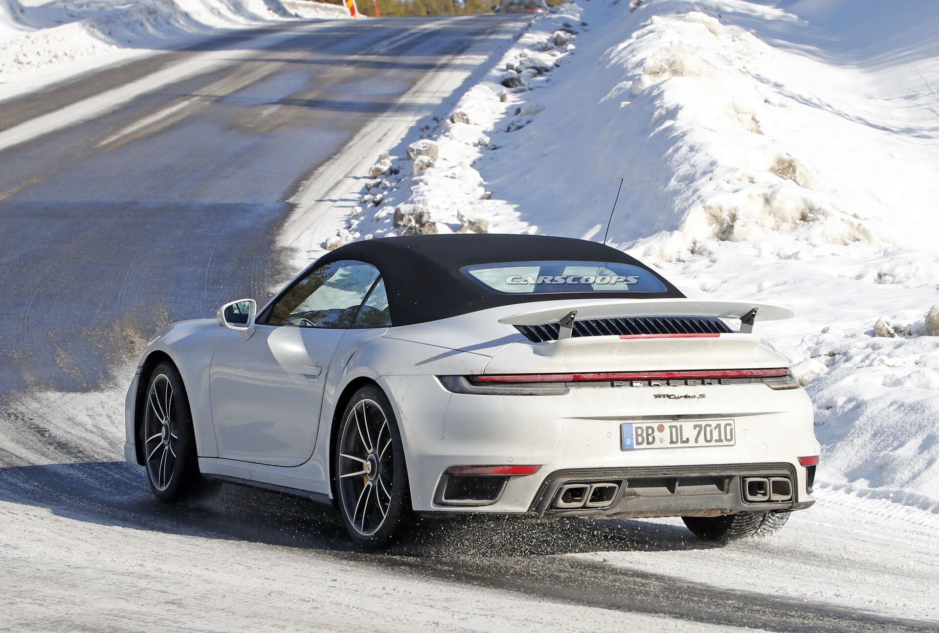 2021 Porsche 911 Turbo S Cabrio