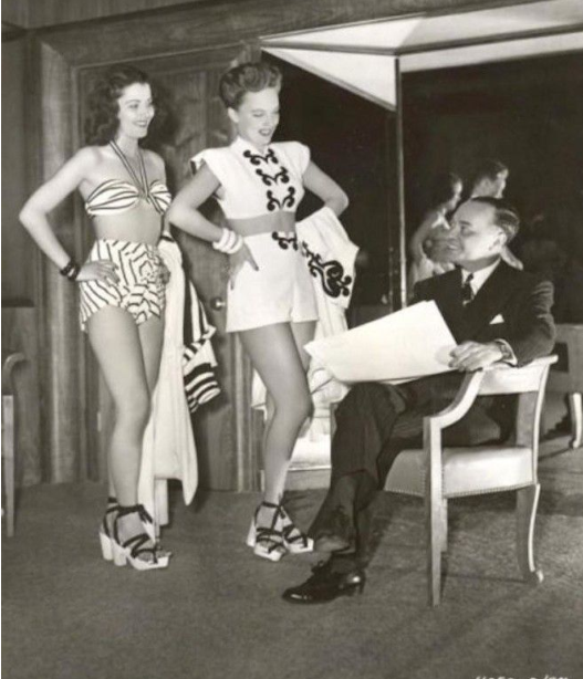 Які купальники носили в СРСР: чим відрізнялися від західних