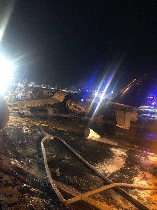 В Маниле разбился самолет