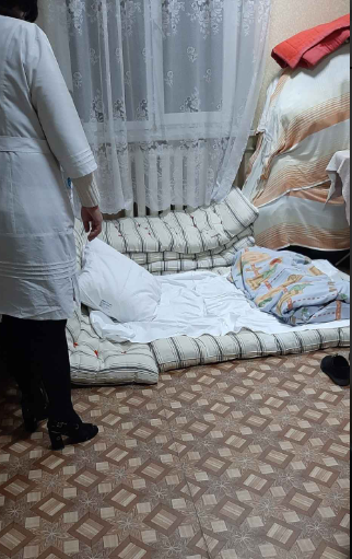 В "ДНР" людей с детьми заперли в больнице