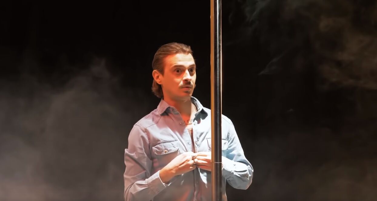 Дрался в вазелине, танцевал стриптиз и ел волосы: чем известен солист Little Big