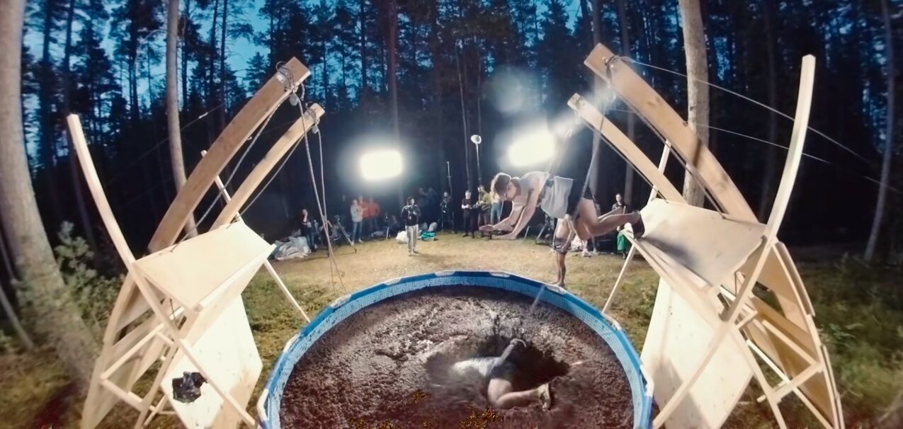 Дрался в вазелине, танцевал стриптиз и ел волосы: чем известен солист Little Big