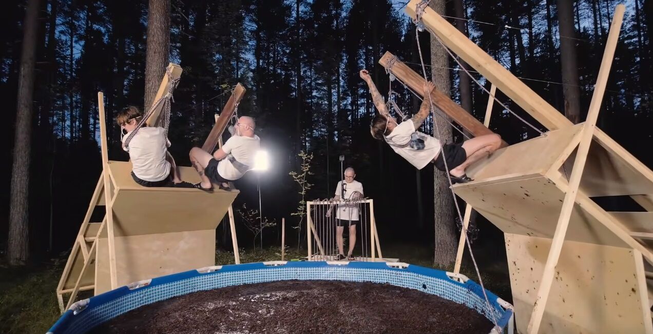 Дрался в вазелине, танцевал стриптиз и ел волосы: чем известен солист Little Big